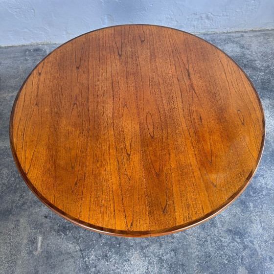 Image 1 of G-Plan Teak Round Extending Dining Table, 1970
