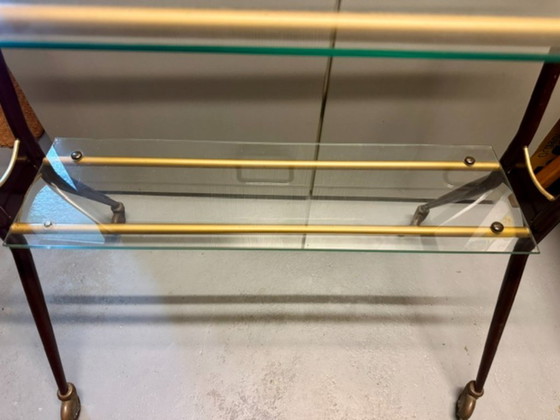 Bar cart/tea cart on wheels, '70s – Glass, Metal (photo 6 of 8)