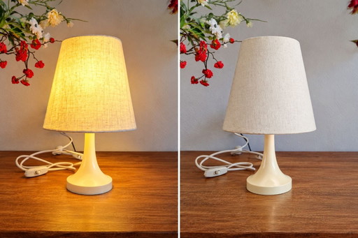 Lampada da tavolo vintage produttore tedesco Aro Leuchten