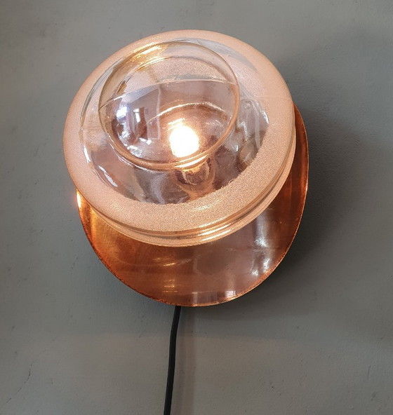 Image 1 of Lampada da parete vintage in rame e vetro - Jugoslavia - Metà secolo