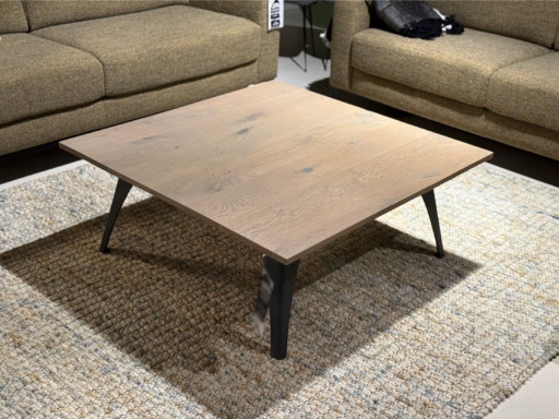 Sirius coffee table