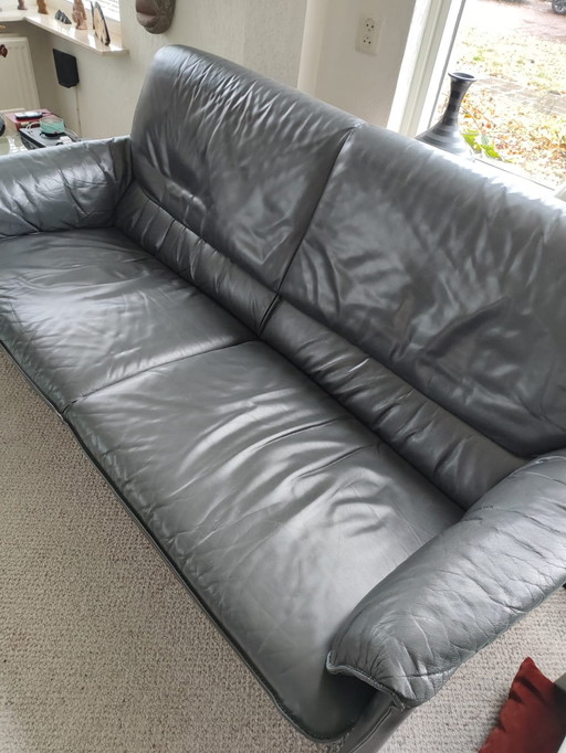 Two and three-seater sofa with free footstool