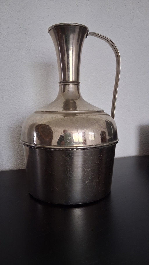 Jarra antigua de cobre (latón niquelado)