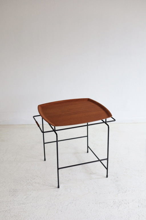 Mesa auxiliar vintage envuelta en tela, de Paul Nagel y Ary Sweden. – bijzettafels, Wood, Metal (photo 2 of 6)