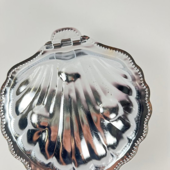 Image 1 of Zilverkleurige metalen doos, 1970