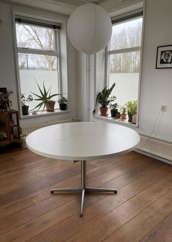Image 1 of Pastoe table ø 120 (170)
