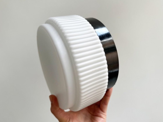 1x Ronde Melkglazen Plafonnière / Plafondlamp Met Ribbels – Plafondlampen, Glass, Plastic (photo 6 of 8)