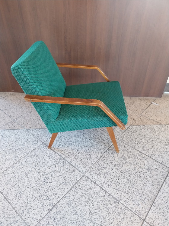 Image 1 of 1 x Satz 2 Tschechische Sessel aus grünem Stoff 1960er Jahre