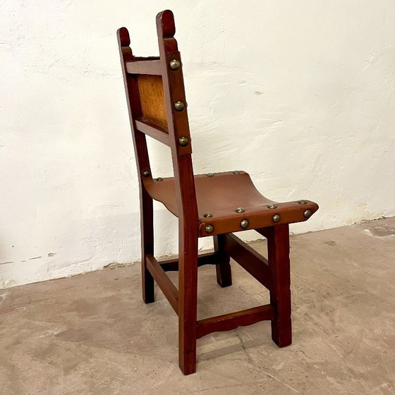 Image 1 of Spanish chair in leather and carved wood, 1950s/60s