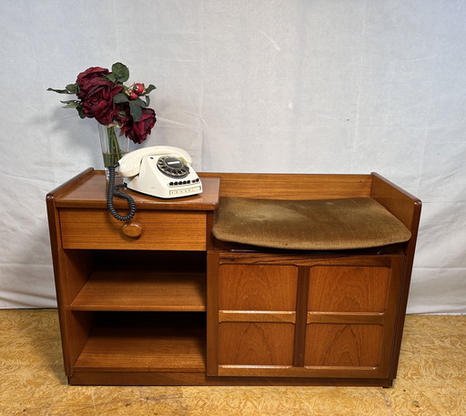 Mid Century retro vintage teak telephone seat bench by parker knoll 1960-1970. Design britannique emblématique et fonctionnel