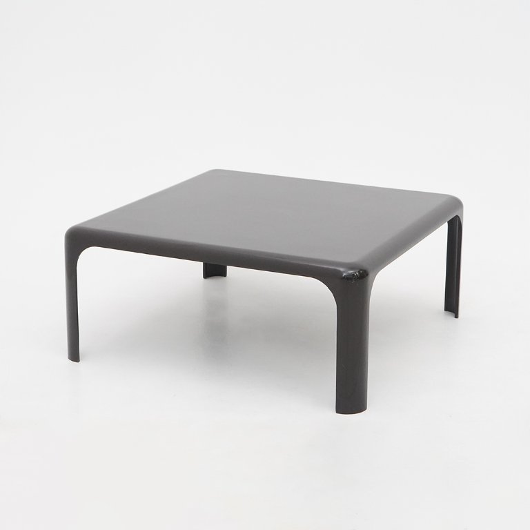 Demetrio 70” coffee table by Vico Magistretti for Artemide, 1960s