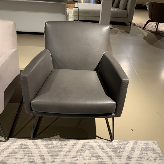 Image 1 of Design on Stock Tumbler fauteuil