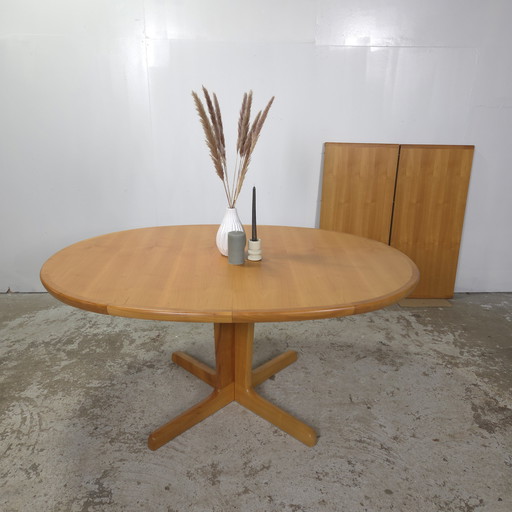 Vintage 1960s extendable oval table 6 to 10 persons