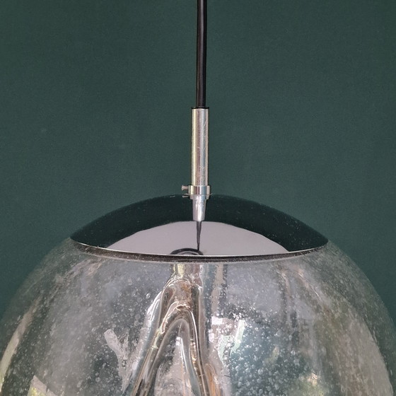 Image 1 of Lampe pendante vintage de l'ère spatiale - Hustadt Leuchten - Verre et métal chromé - Ø 30 cm - 1970