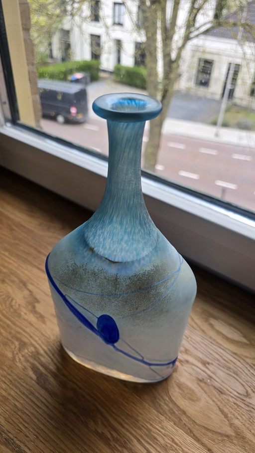 Kosta Boda Bertil Vallien – signed