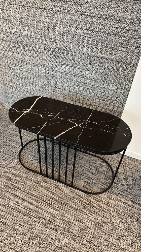 (2x) Table d'appoint Bolia Posea en marbre – Tables d'appoint, Marble, Metal (photo 4 of 5)
