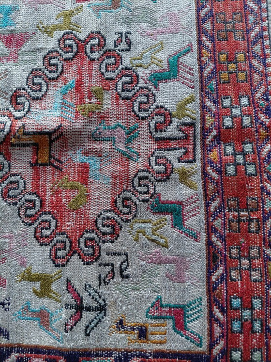 Image 1 of Tapis en soie 96x73 cm