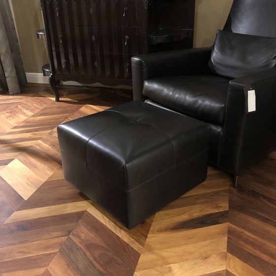 Image 1 of Italian Design Dion armchair with ottoman