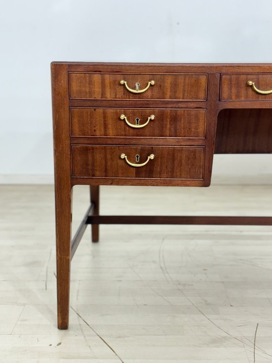 Image 1 of Bellissima scrivania indipendente / scrivania da ufficio in mogano / scrivania da lavoro / scrivania vintage