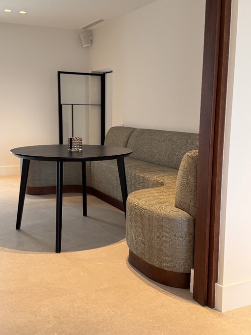 Nieuw! Keukenhoekbank/zitbank. Handgemaakt en van designstof.