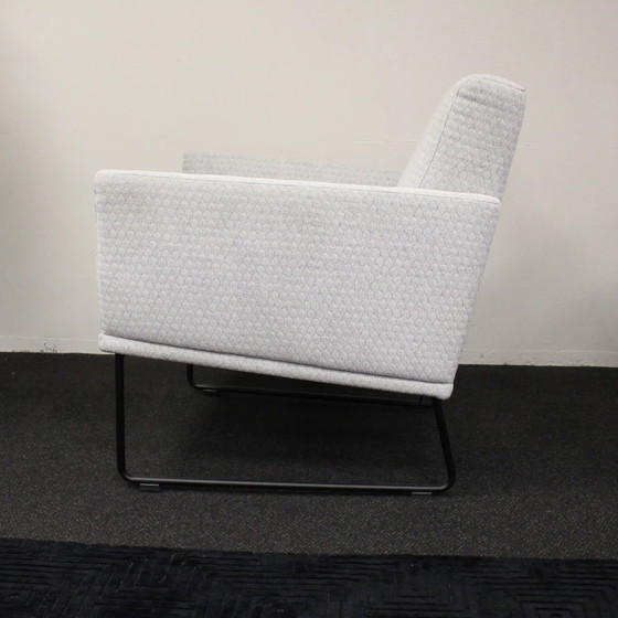 Facto – Zizeau, Fauteuils (photo 2 of 5)