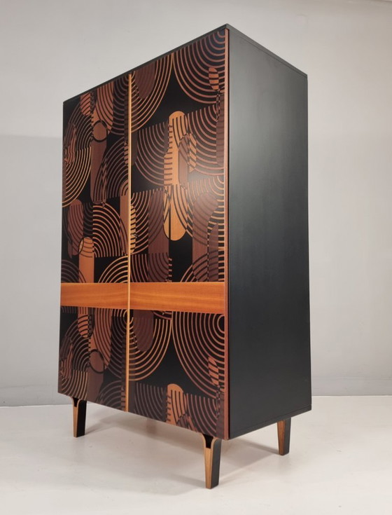 Image 1 of Vintage kledingkast, 1970