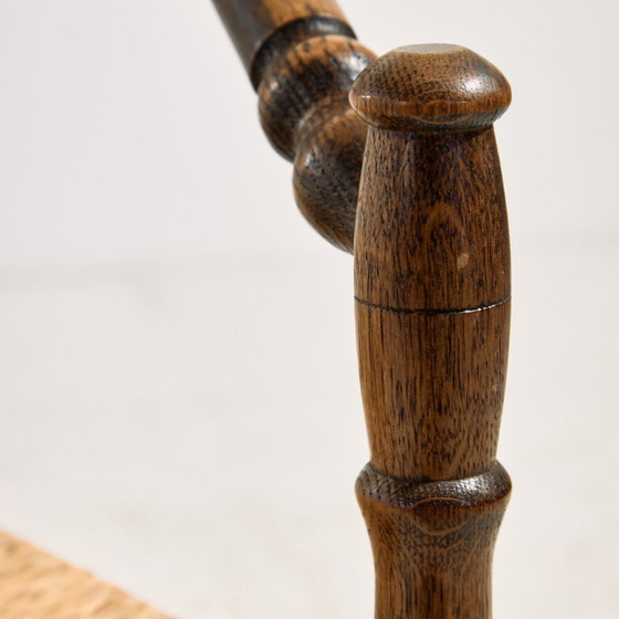 MK11200 Dreibeiniger Eichen Sessel – Wood (photo 5 of 16)