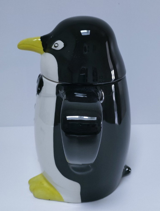 Image 1 of P&K earthenware penguin teapot from the 70s