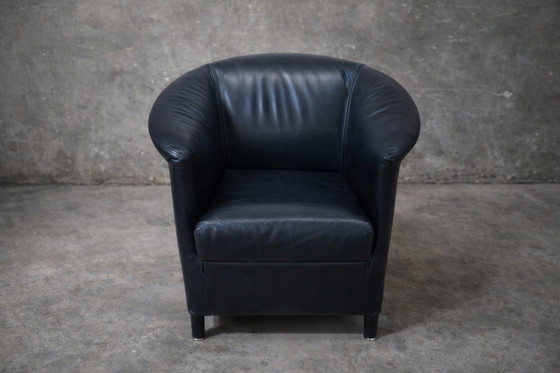 Image 1 of Poltrona Wittmann Design 'Aura' – pelle nera – Paolo Piva