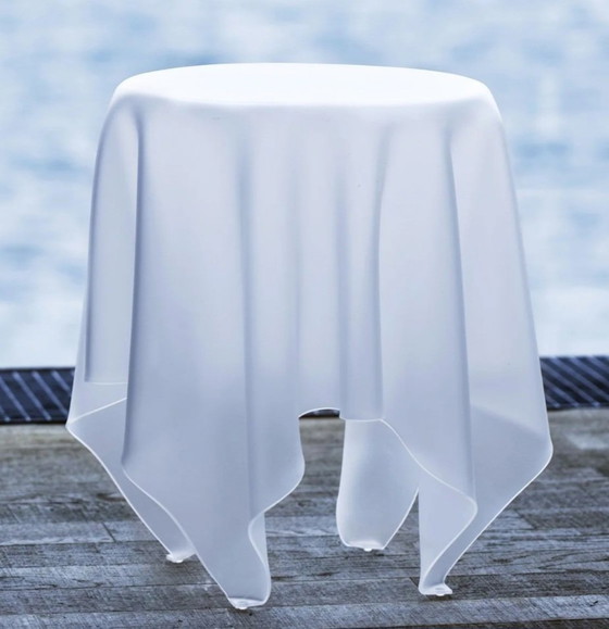 Tavolino Essey Illusion – Tavolini, Plexiglass (photo 6 of 6)