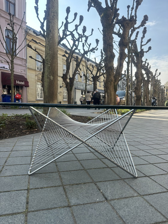 Image 1 of Vintage salontafel met draadframe onderstel