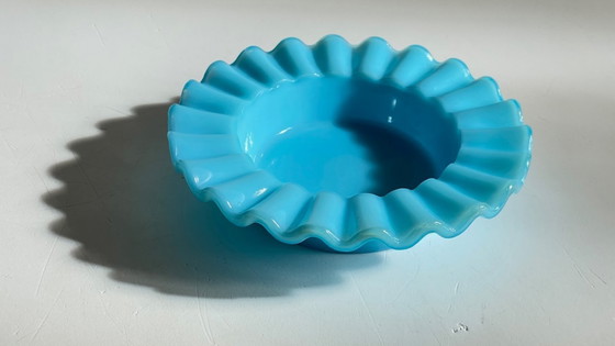 Image 1 of CENDRIER Vide-Poche Verre OPALIN Bleu VINTAGE