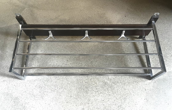 Kledingkast uit het midden van de vorige eeuw, donker eikenhout, chroom – Kapstokken, Metal, Wood (photo 6 of 6)