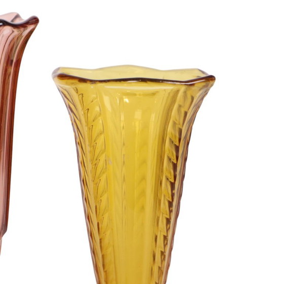 Pair of Colored Glass Vases from the Art Deco Period – Vintage (photo 8 of 12)