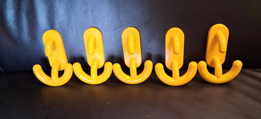 5 x vintage coat hooks 70s space age yellow