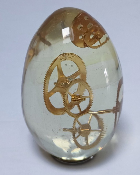 Image 1 of uovo in resina di pierre giraudon