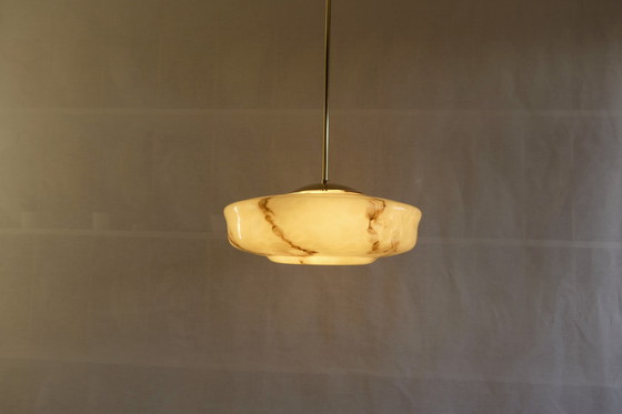 Image 1 of Lampada da soffitto Art Déco in vetro marmorizzato beige marrone