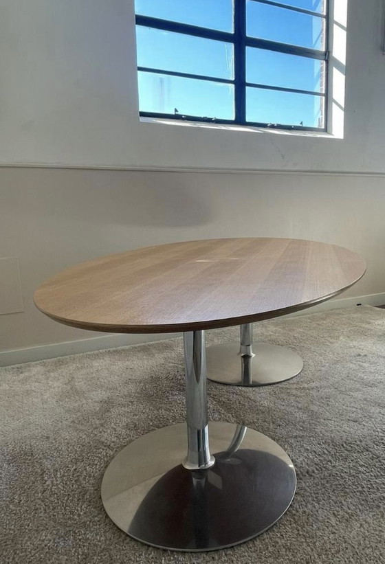 Image 1 of Artifort Circle 3 table oval rare