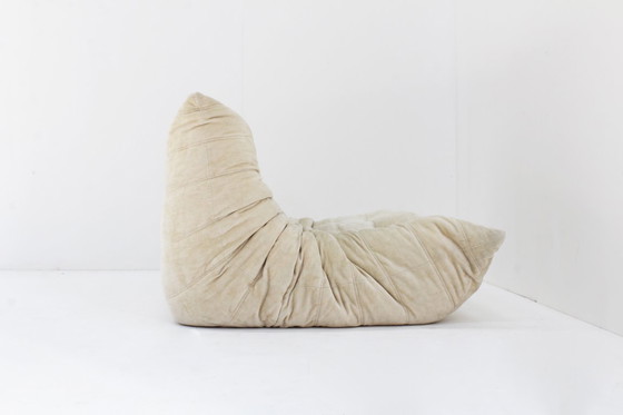 Image 1 of Vintage Togo 2 zits sofa beige velvet ligne roset Michel Ducaroy