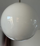 Suspension sphérique en verre opalin épais 50 cm
