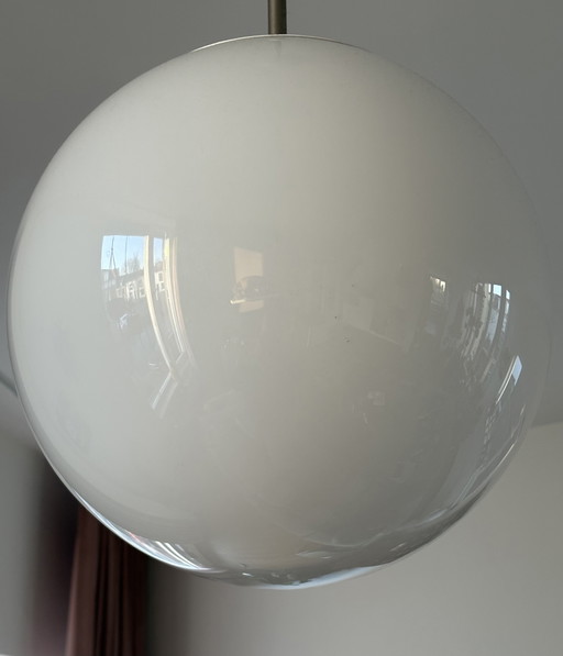 Spherical pendant lamp of heavy opaline glass 50 cm