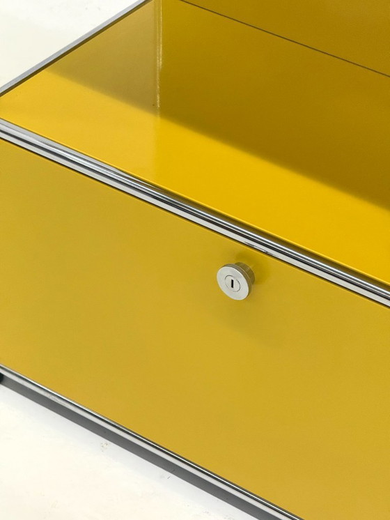 Image 1 of USM Haller cabinet in yellow