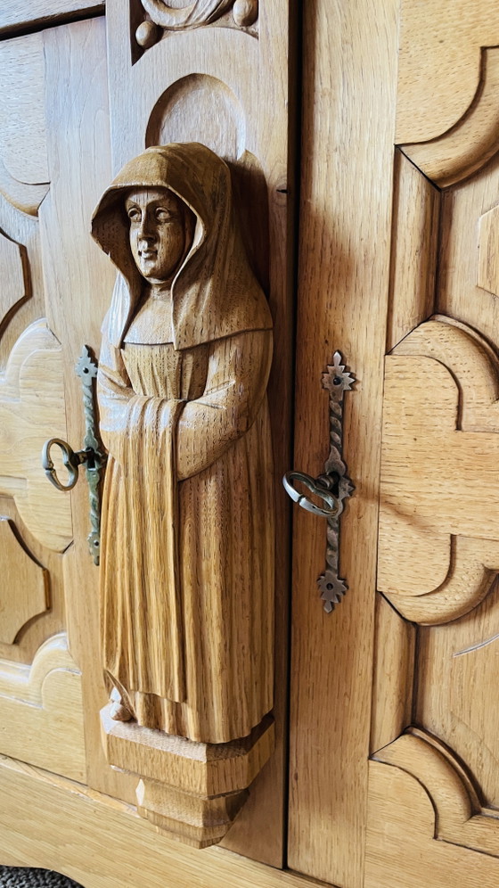 Brutalist Set, Solid Oak Sideboard, Cabinet, Dining Table, 6 Chairs, Hand Carved Priest Mission Style (photo 10 of 15)