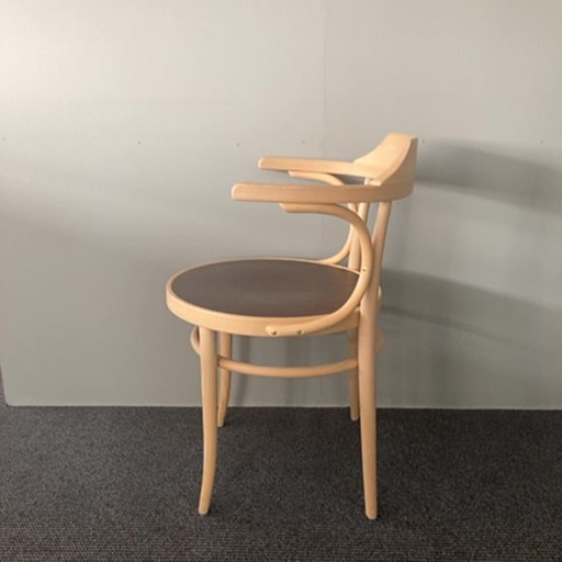 Chaise de salle à manger Thonet 233 P