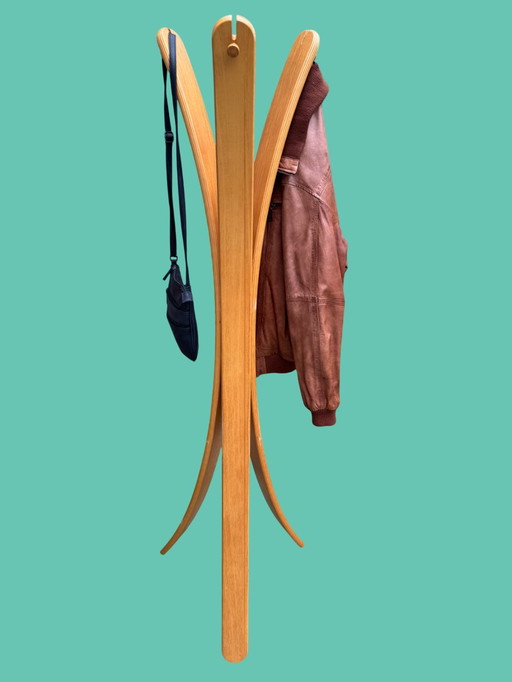 Italian design coat rack | 1970s | Sculptural multi-layered oak | Giancarlo Piretti style