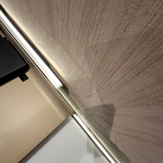 Image 1 of Mobile TV Spectral Airboard