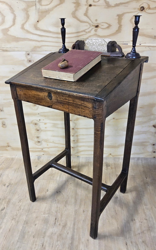 Antique standing tall oak wooden lectern / writing desk (19th century) / clerk desk