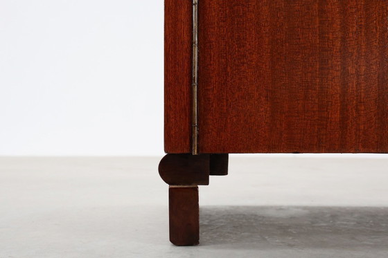 Image 1 of Armario Art Decó único con incrustaciones de chapa de madera, Francia años 20