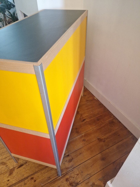 Armadio rosso e arancione Kewlox – Mobili contenitori, Mdf, Metal (photo 5 of 5)