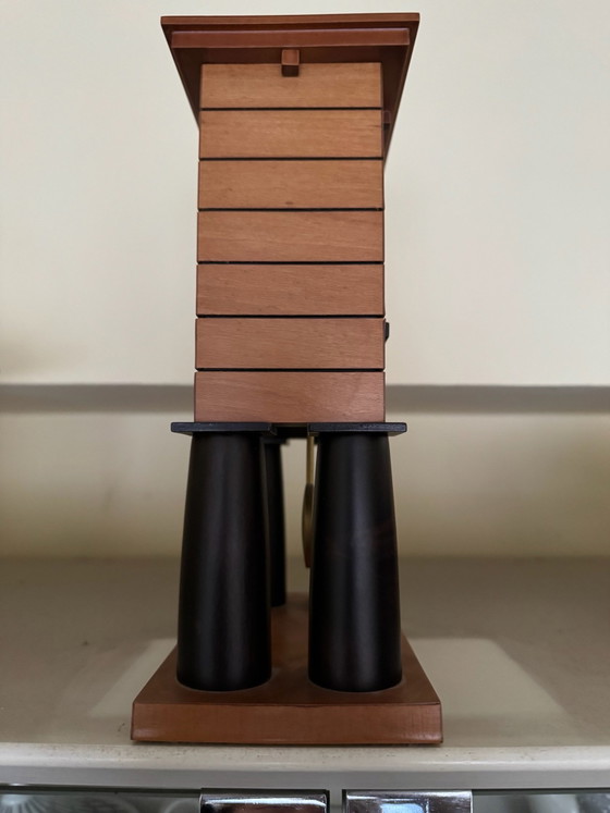Alessi „Mantel Clock“ (Modell 03) by Michael Graves, Classico Postmoderno (1986), Orologi, Legno, Vetro (foto 4 di 7)